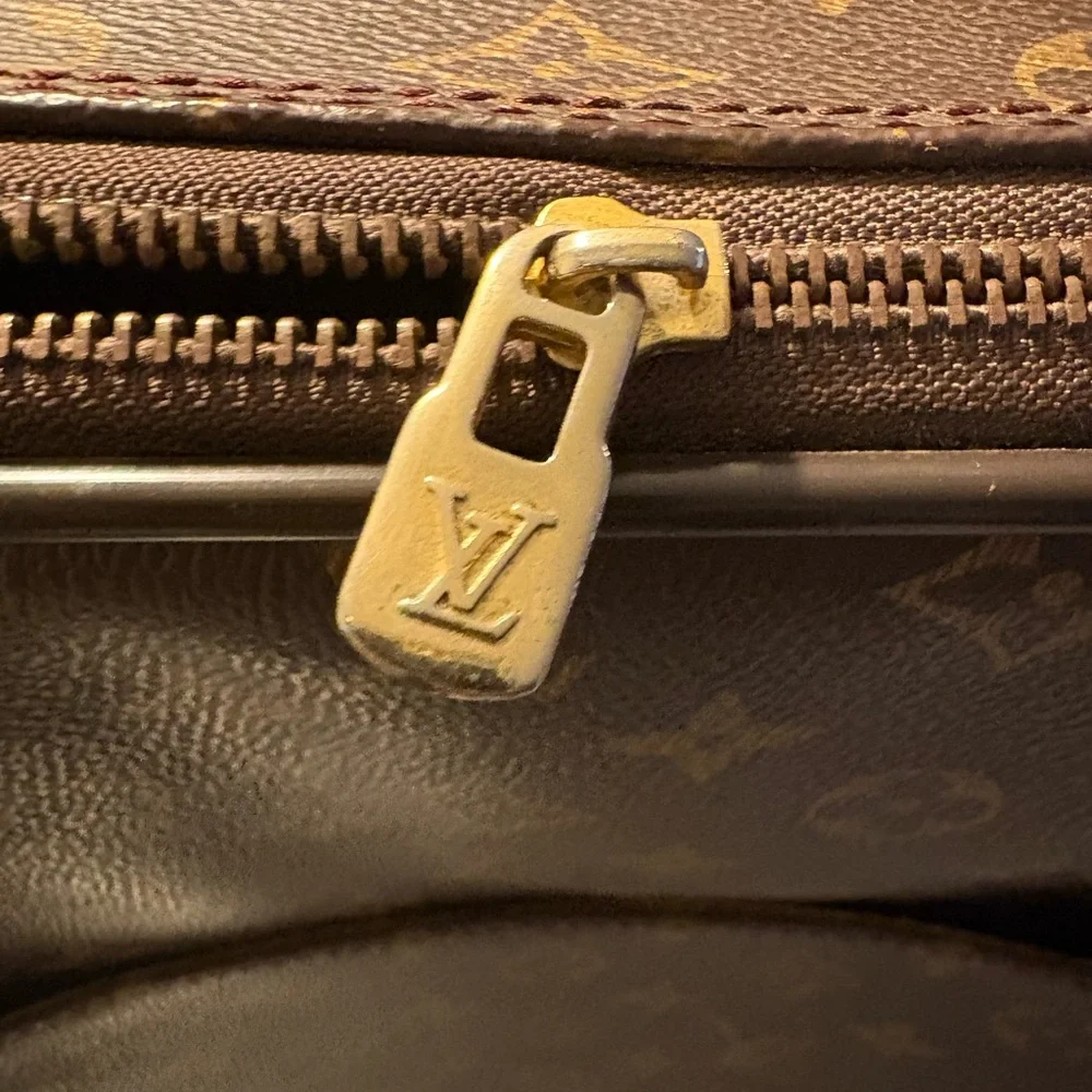 Louis Vuitton Monogram Travel Bag / Soft Suitcase ✨ - Picture 5 of 14